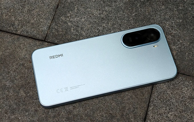 Redmi A7 Pro có thiết kế vượt trội so với mặt bằng chung phân khúc giá rẻ
