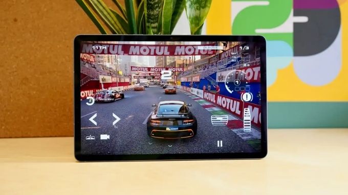 Hiệu năng mạnh kèm khả năng mở rộng bộ nhớ khủng