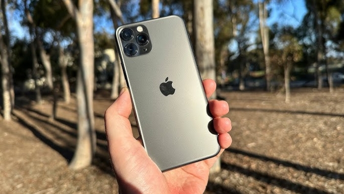 iPhone 11 Pro từng ghi nhận một số vấn đề liên quan đến hệ thống báo cáo tình trạng pin