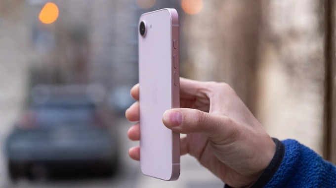 Đánh giá iPhone 17e về thiết kế