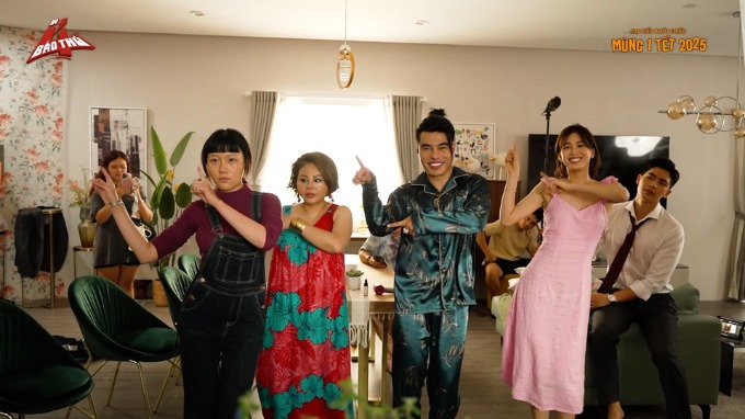 Bộ Tứ Báo Thủ