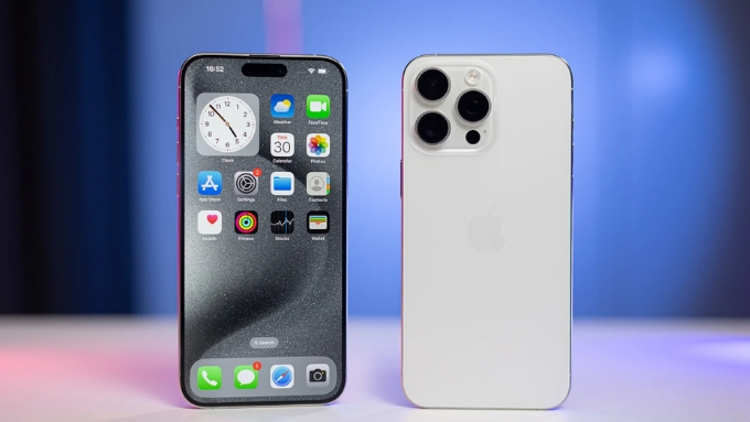 iPhone 15 Pro Max vẫn giữ được sức hút nhờ hệ thống camera telephoto chất lượng cao