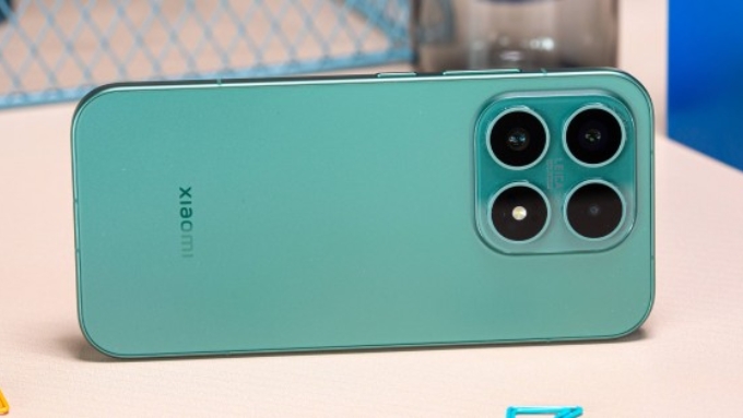 Xiaomi 17 theo đuổi thiết kế nhỏ gọn tương tự Vivo X300