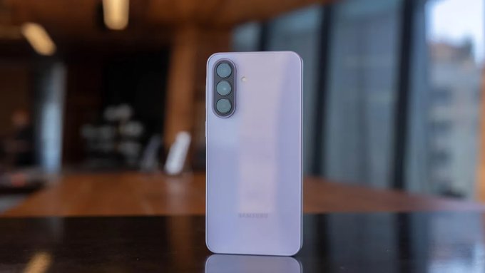 thiet-ke-galaxy-a37-xtmobile