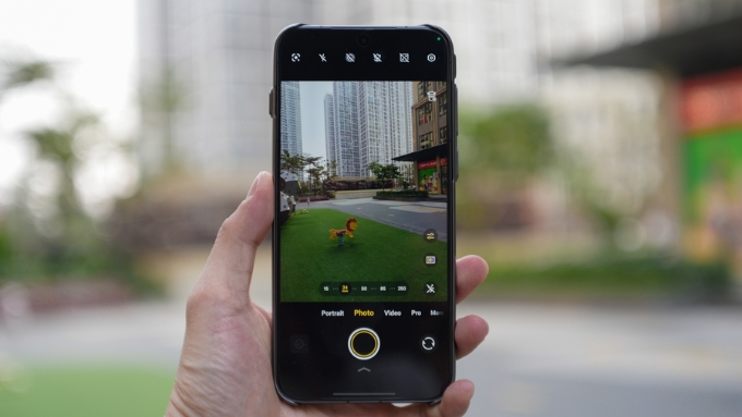 So sánh Galaxy S26 Ultra và Vivo X300 Pro ở mảng này cho thấy Vivo X300 Pro nổi bật ở chất lượng telephoto cao cấp