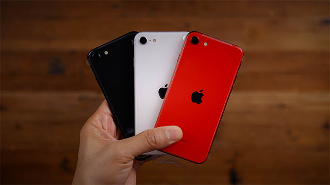 iPhone SE 2022 5G tiếp tục được trang bị một ống kính ở mặt sau