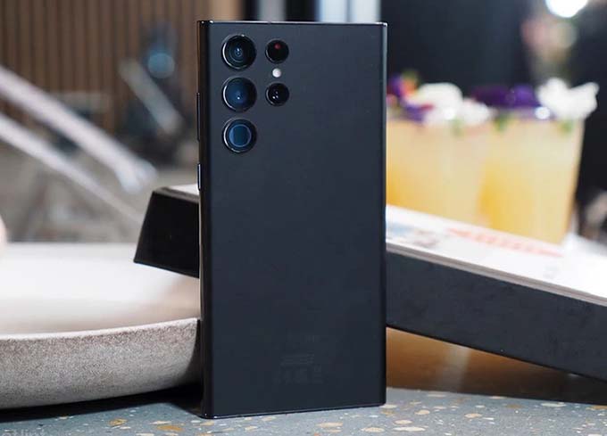 Điện thoại Galaxy S23 Ultra màu Phantom Black
