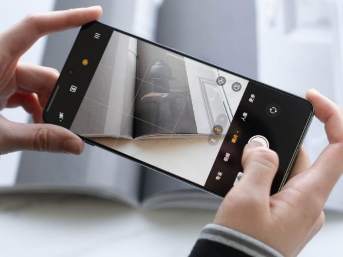 So sánh OnePlus Ace 5 và OnePlus Ace 5 Pro về camera