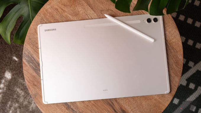 Mặt lưng sang trọng của Galaxy Tab S9 Ultra