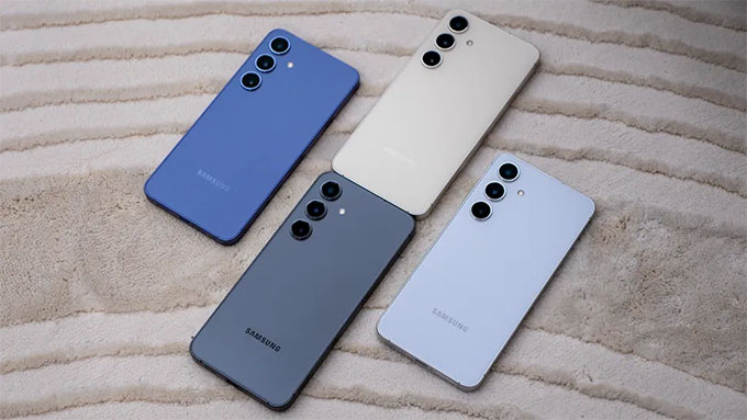 Galaxy S24 Plus chiếm ưu thế hơn vì máy nhẹ hơn và mỏng hơn