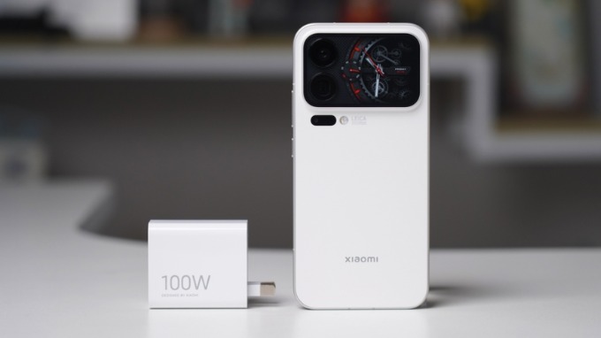 So sánh Redmi K90 Pro Max và Xiaomi 17 Pro Max về pin và sạc