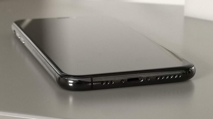 iPhone Xs đã có sạc nhanh 25W