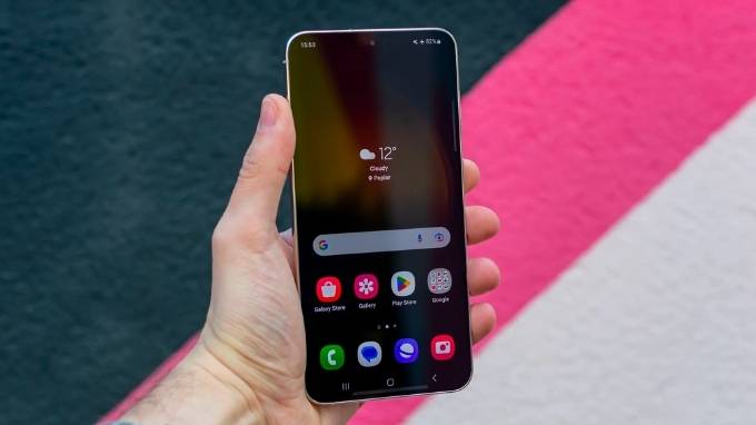 Màn hình của Samsung Galaxy S23 Plus