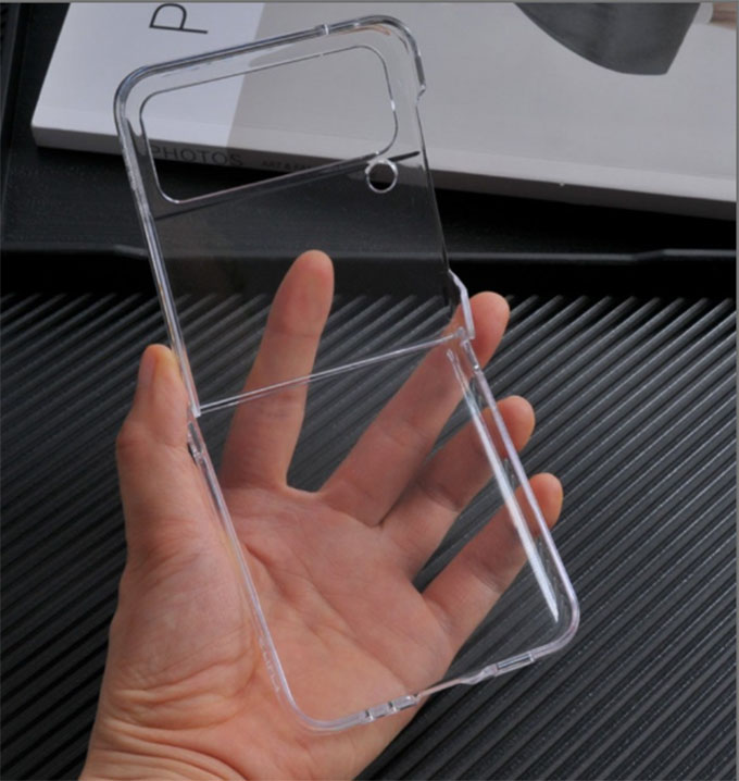 Galaxy Z Flip 4 rò rỉ thông tin về thiết kế mới thông qua hình ảnh ốp lưng điện thoại