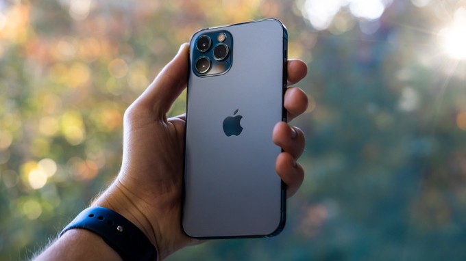 Đánh giá hiệu năng iPhone 12 Pro