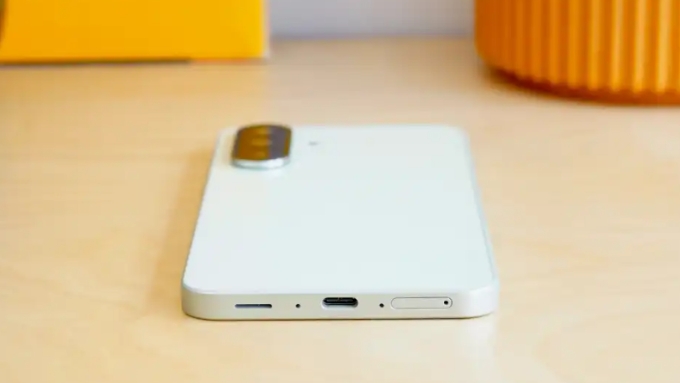 So sánh POCO M8 Pro vs Galaxy A36 về pin
