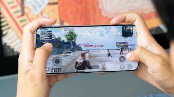 So sánh hiệu năng Vivo X300 Pro và Xiaomi 15 Pro