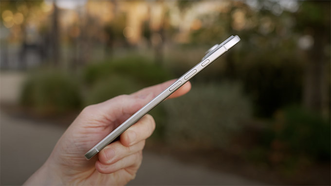iPhone 18 Air giá bao nhiêu?