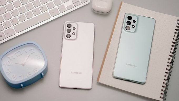 Pin Galaxy A73 có dung lượng 5000mAh