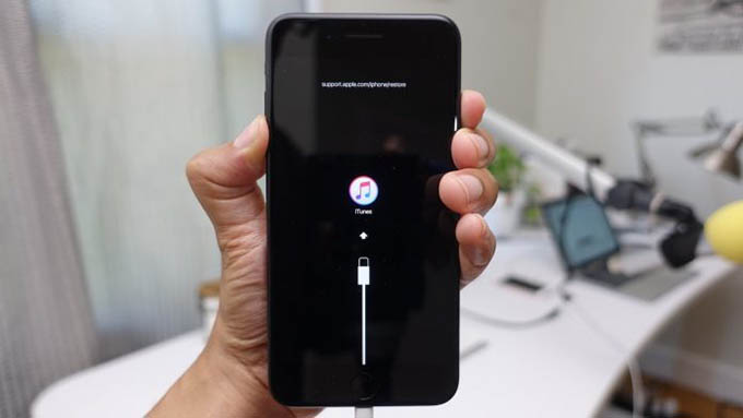 Cách sử dụng tổ hợp phím tắt để vào/ra chế độ DFU trên iPhone 14