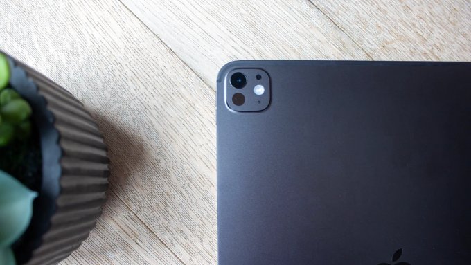 Camera iPad Pro M5