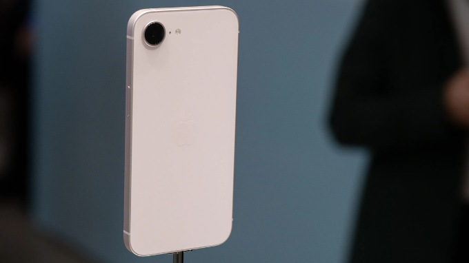 iPhone 17e màu Hồng phai