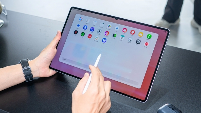 Samsung tiếp tục ghi điểm khi tặng kèm S Pen trong hộp Galaxy Tab S11 Ultra