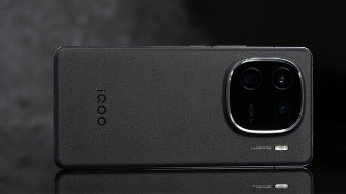 Vivo iQOO 12 5G