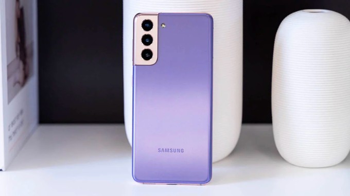 Lưu ý khi mua điện thoại Samsung cũ
