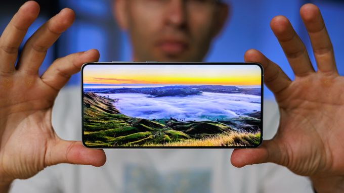 Đánh giá chất lượng hiển thị của Samsung Galaxy S25 Edge