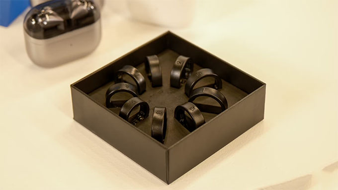 Galaxy Ring dễ đeo và mang theo hơn - Đồng hồ thông minh quá cồng kềnh để sử dụng hàng ngày
