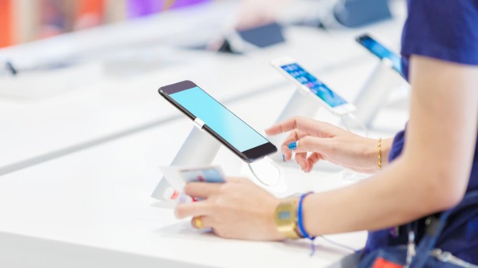 Lưu ý khi mua điện thoại không cần trả trước