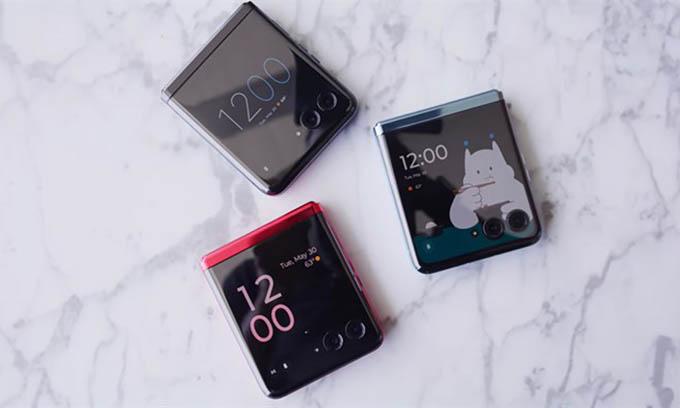 Thiet-ke-motorola-razr-40-ultra-dep-an-dut-galaxy-z-flip5-xtmobile