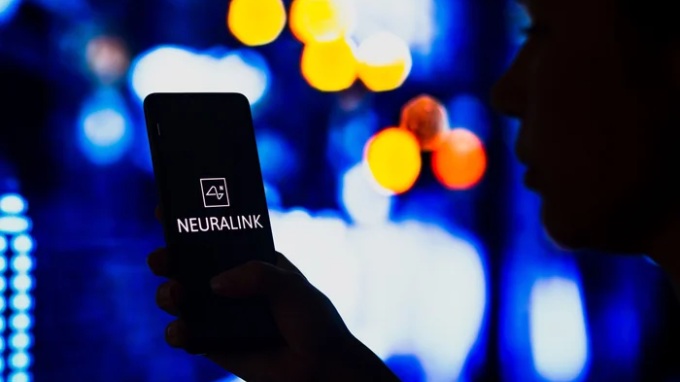 Tương thích với Neuralink