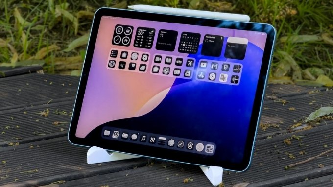 Phiên bản Ultra sẽ có pin lớn hơn đáng kể