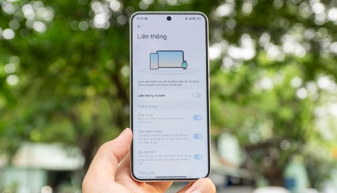 Xiaomi 15 sử dụng HyperOS 2 dựa trên Android 15, với Xiaomi HyperAI