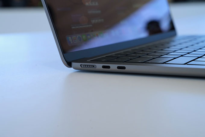 Thông tin chi tiết về máy tính xách tay MacBook Air M2 2TB