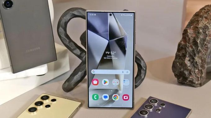 Màn hình Samsung S24 Ultra hiển thị xuất sắc