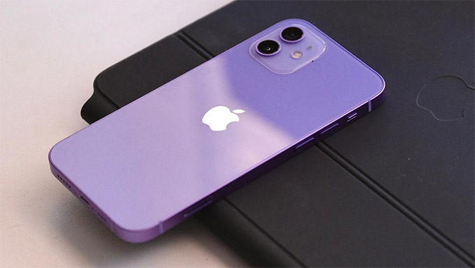 iPhone 12 thiết kế cạnh phẳng, màn hình lớn hơn iPhone X