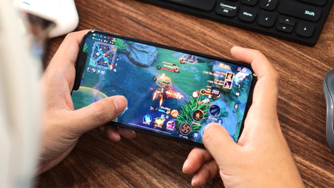 iPhone 12 Pro Max chơi game mượt mà, thỏa thích