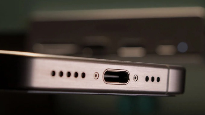 iPhone 17 dùng cổng sạc gì?