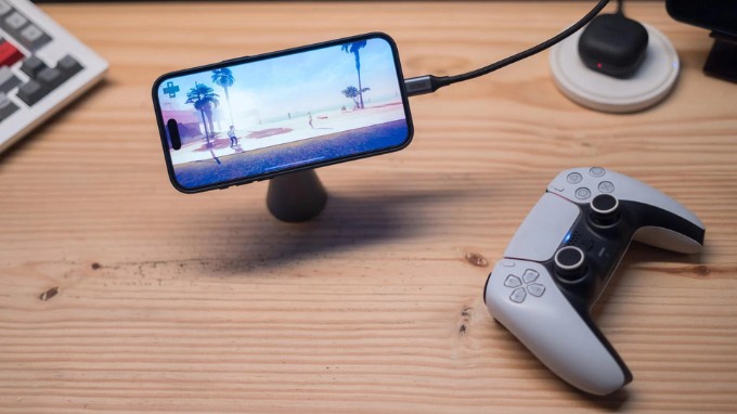 Biến điện thoại thành Gaming Phone