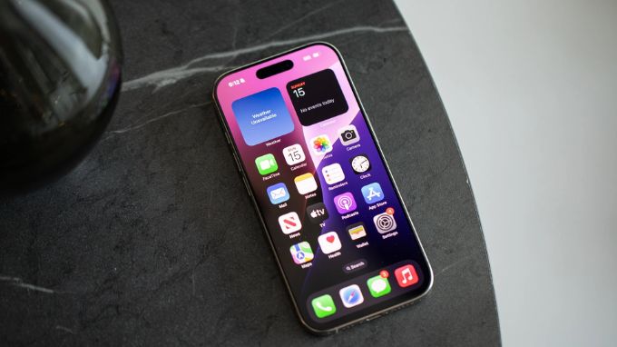 So sánh màn hình iPhone 17 Pro và màn hình iPhone 14 Pro