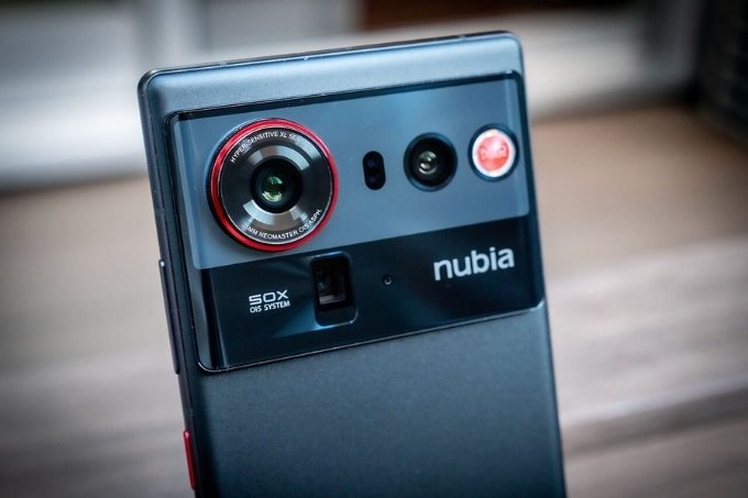 Đánh giá Nubia Z80 Ultra về camera