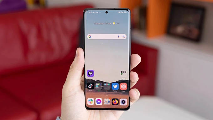 Màn hình cảm ứng Xiaomi 13 được đánh giá tốt hơn Galaxy S23