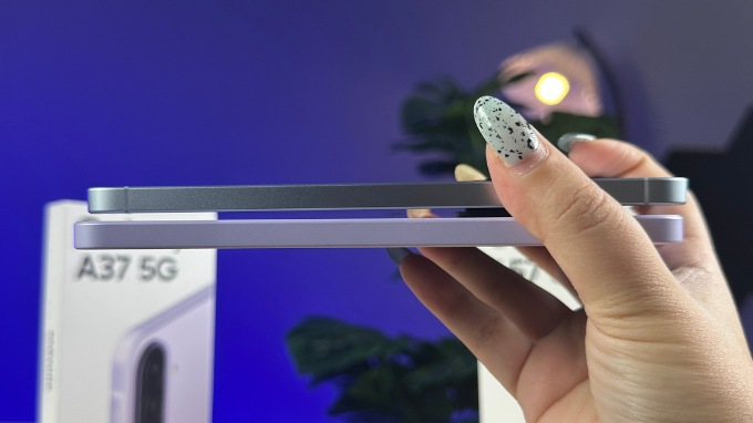 So sánh Samsung Galaxy A57 và Galaxy A37 về độ dày