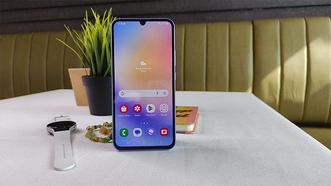 Galaxy A34 5G được trang bị chip MediaTek 1080, trong khi Galaxy A54 5G tích hợp chip Exynos 1380