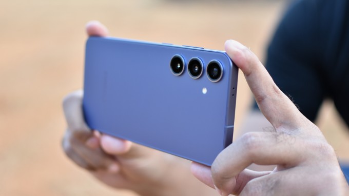 Cụm camera trên Samsung S24