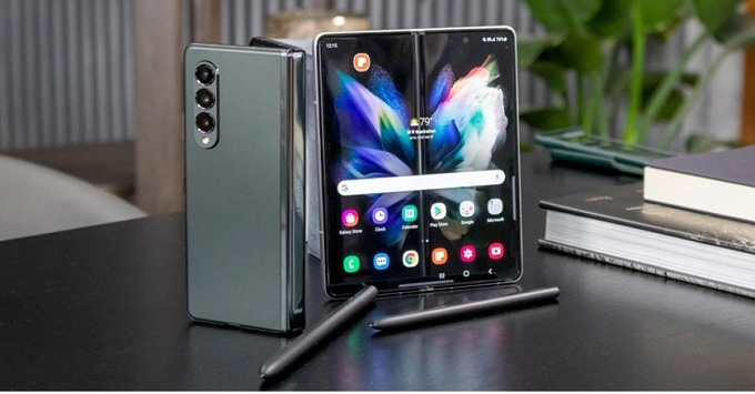So sánh chi tiết iPhone 14 Pro Max và Galaxy Z Fold 4: Camera