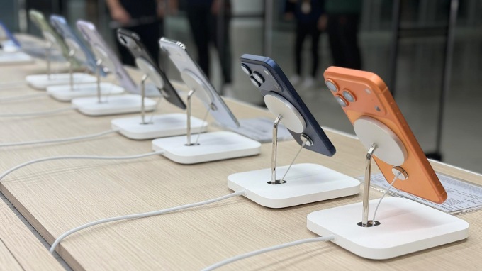 Vậy có nên mua iPhone Demo hay không?